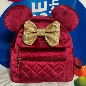 NWT Bioworld Minnie Mouse red velvet mini backpack